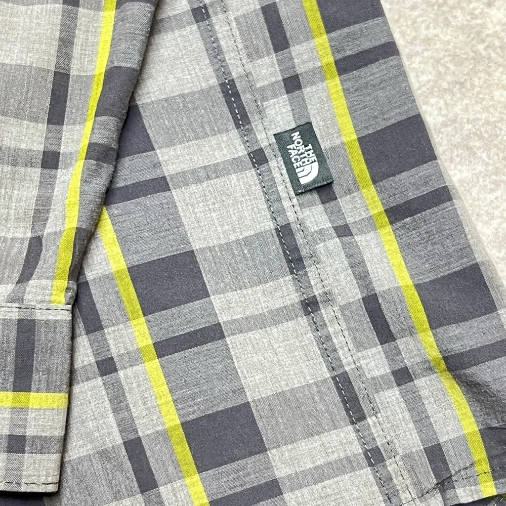 The‎ North Face Mens XL Grey Yellow Plaid Long Sleeve Button Down Shirt Hiking